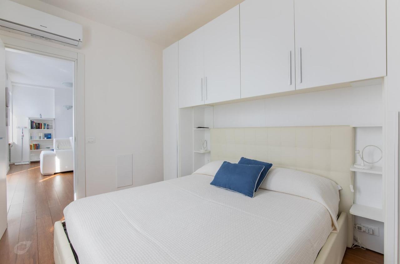 Elena House White Apartment 비아레지오 외부 사진