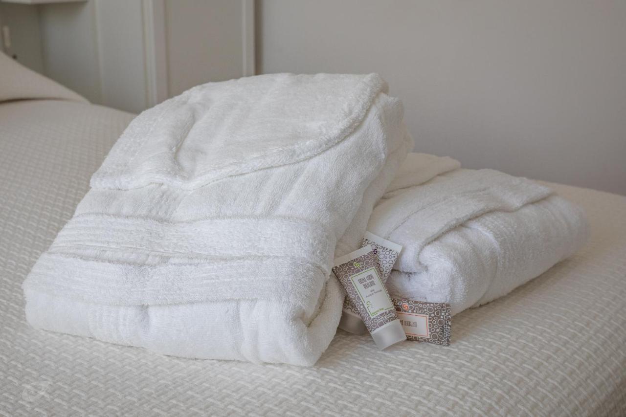 Elena House White Apartment 비아레지오 외부 사진