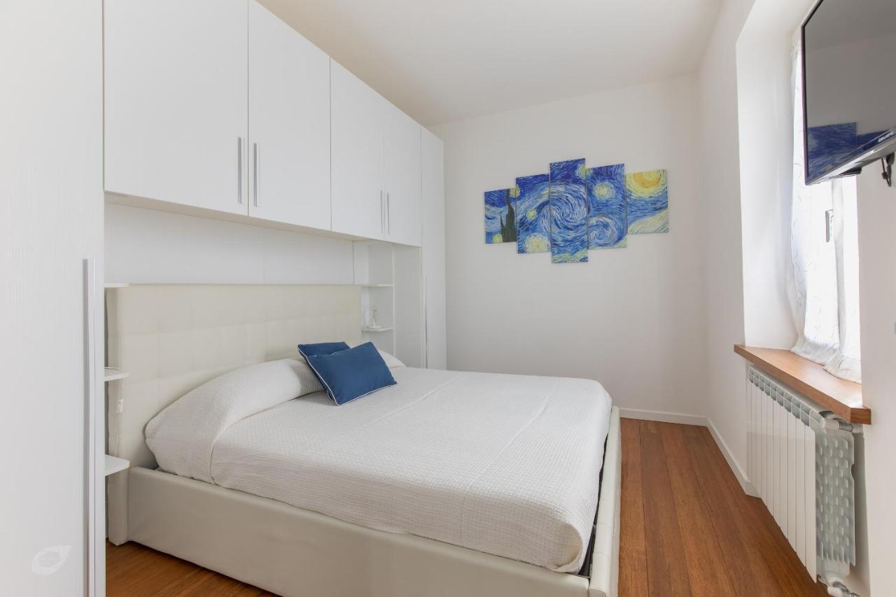 Elena House White Apartment 비아레지오 외부 사진